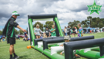 Melbourne Stars Play Cricket Zone